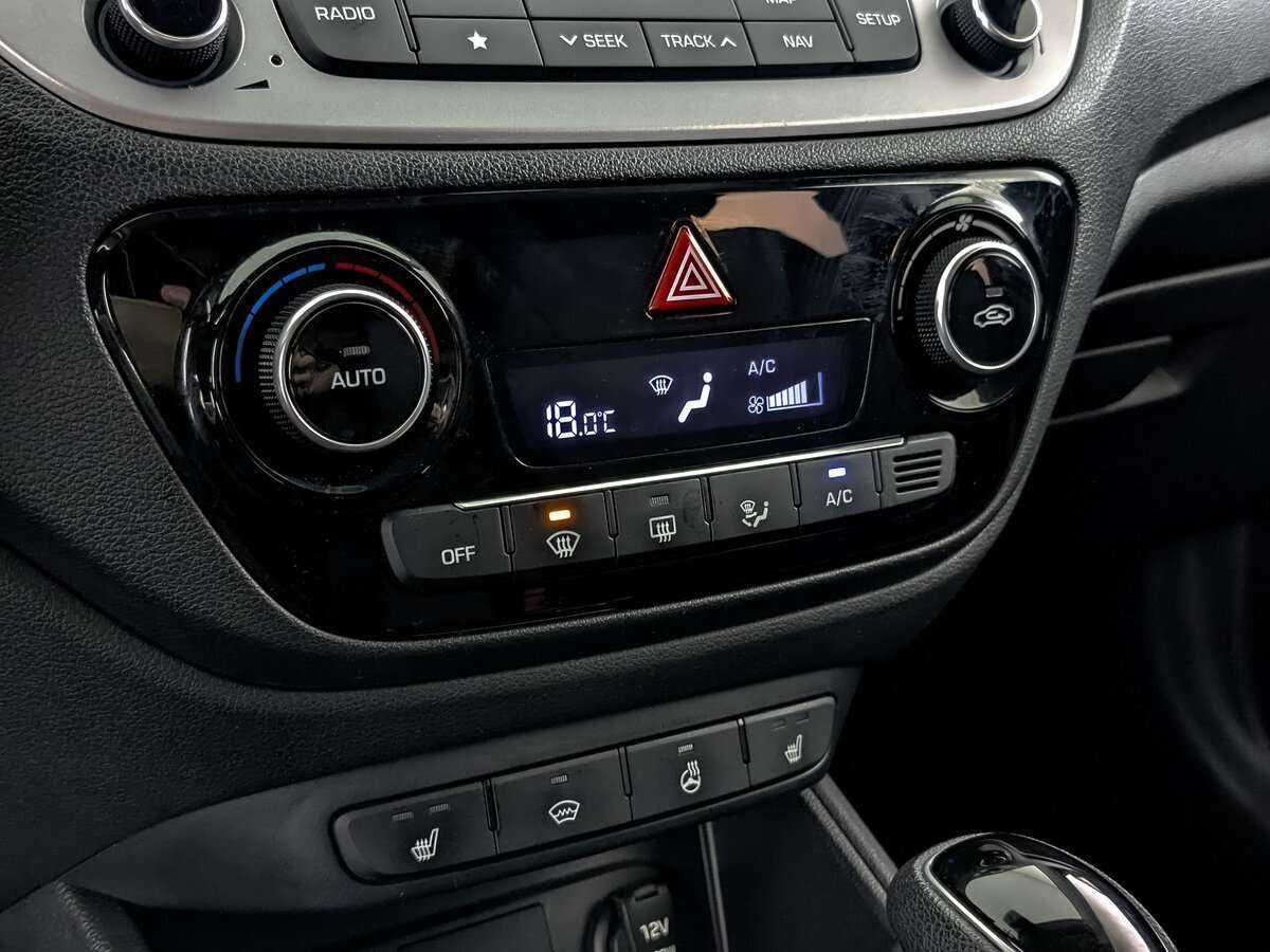 Hyundai Solaris с пробегом — 2019 год. Фото: #16