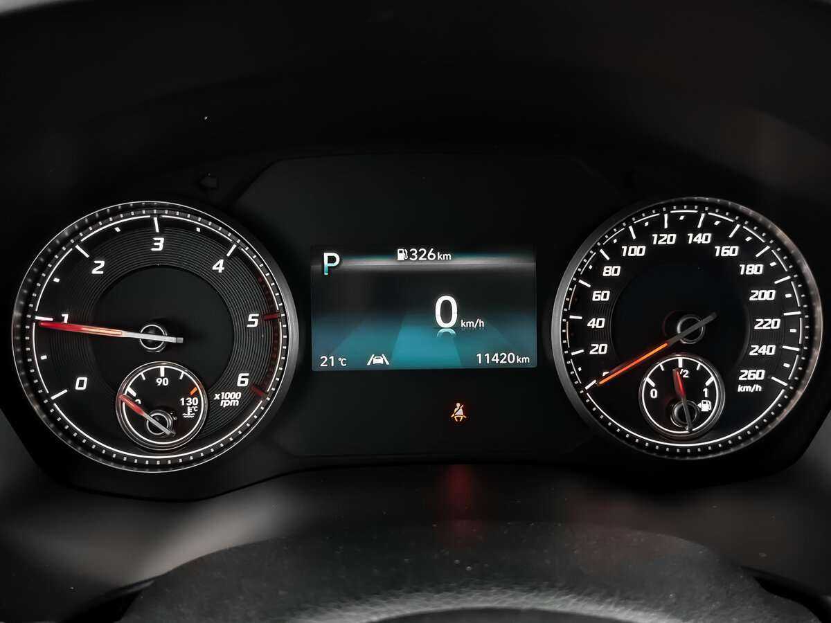 Hyundai Santa Fe с пробегом — 2022 год. Фото: #11