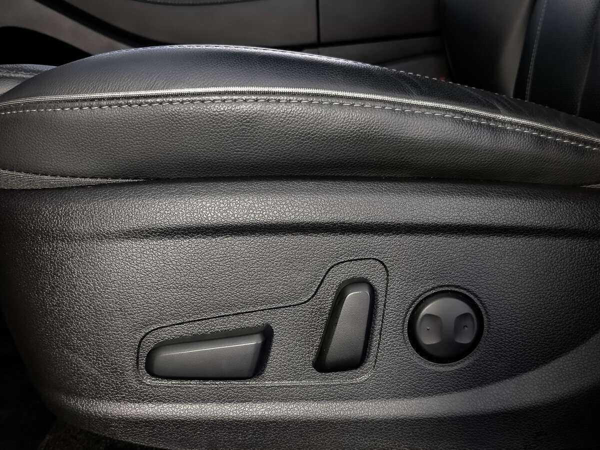 Hyundai Santa Fe с пробегом — 2022 год. Фото: #16