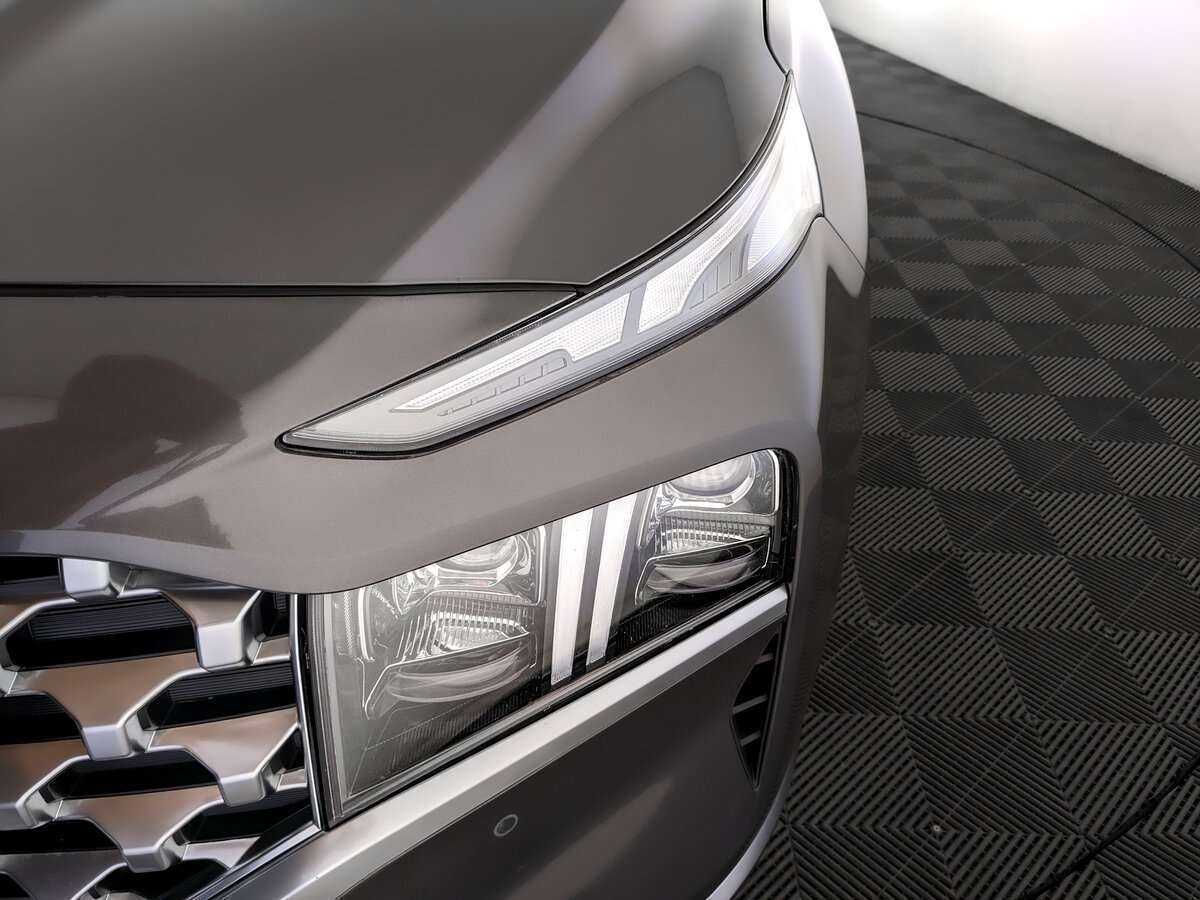 Hyundai Santa Fe с пробегом — 2022 год. Фото: #16