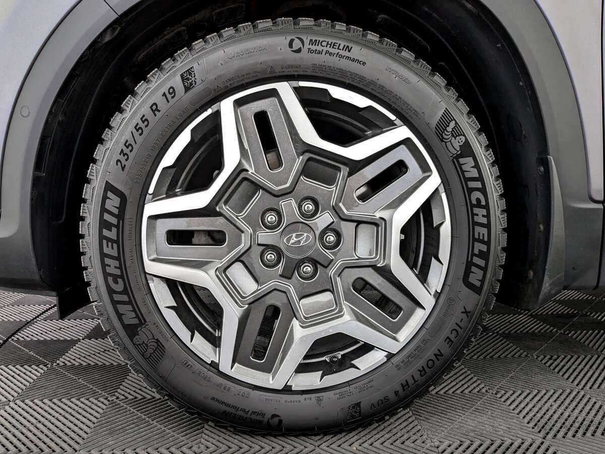 Hyundai Santa Fe с пробегом — 2022 год. Фото: #17