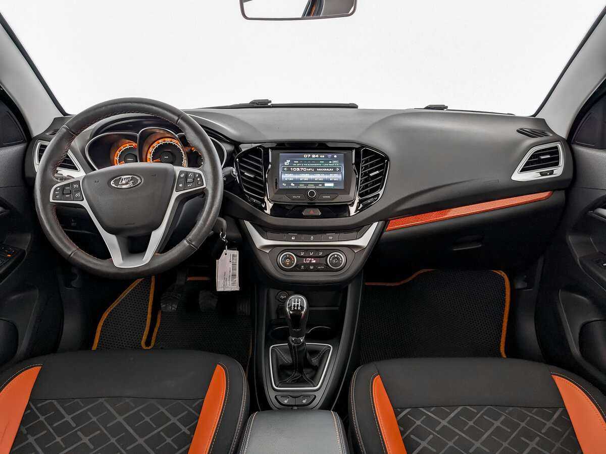 Lada (ВАЗ) Vesta с пробегом — 2019 год. Фото: #11