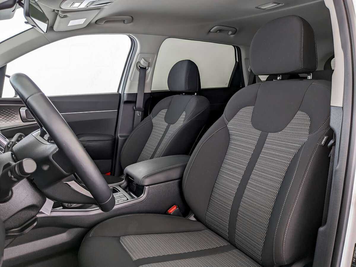 Kia Sorento с пробегом — 2023 год. Фото: #12