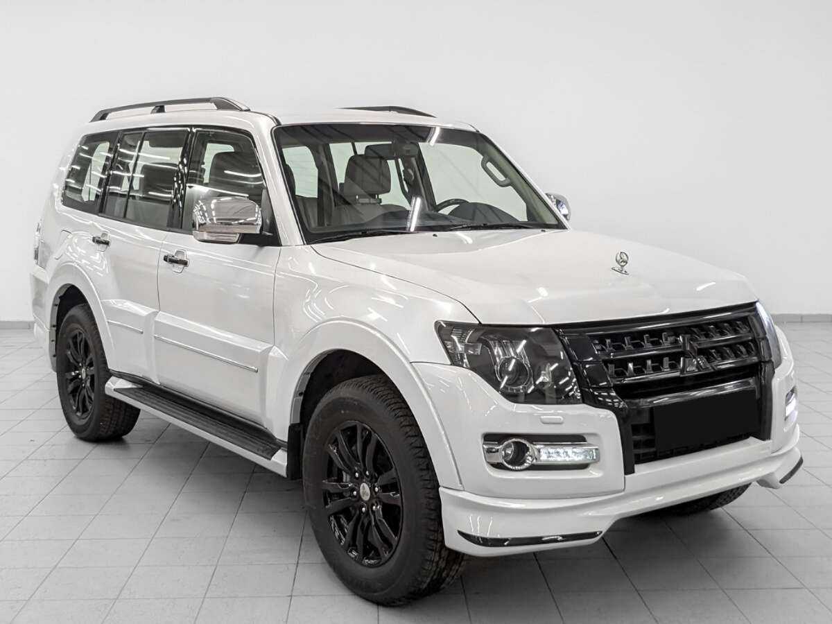Mitsubishi Pajero с пробегом — 2019 год. Фото: #2