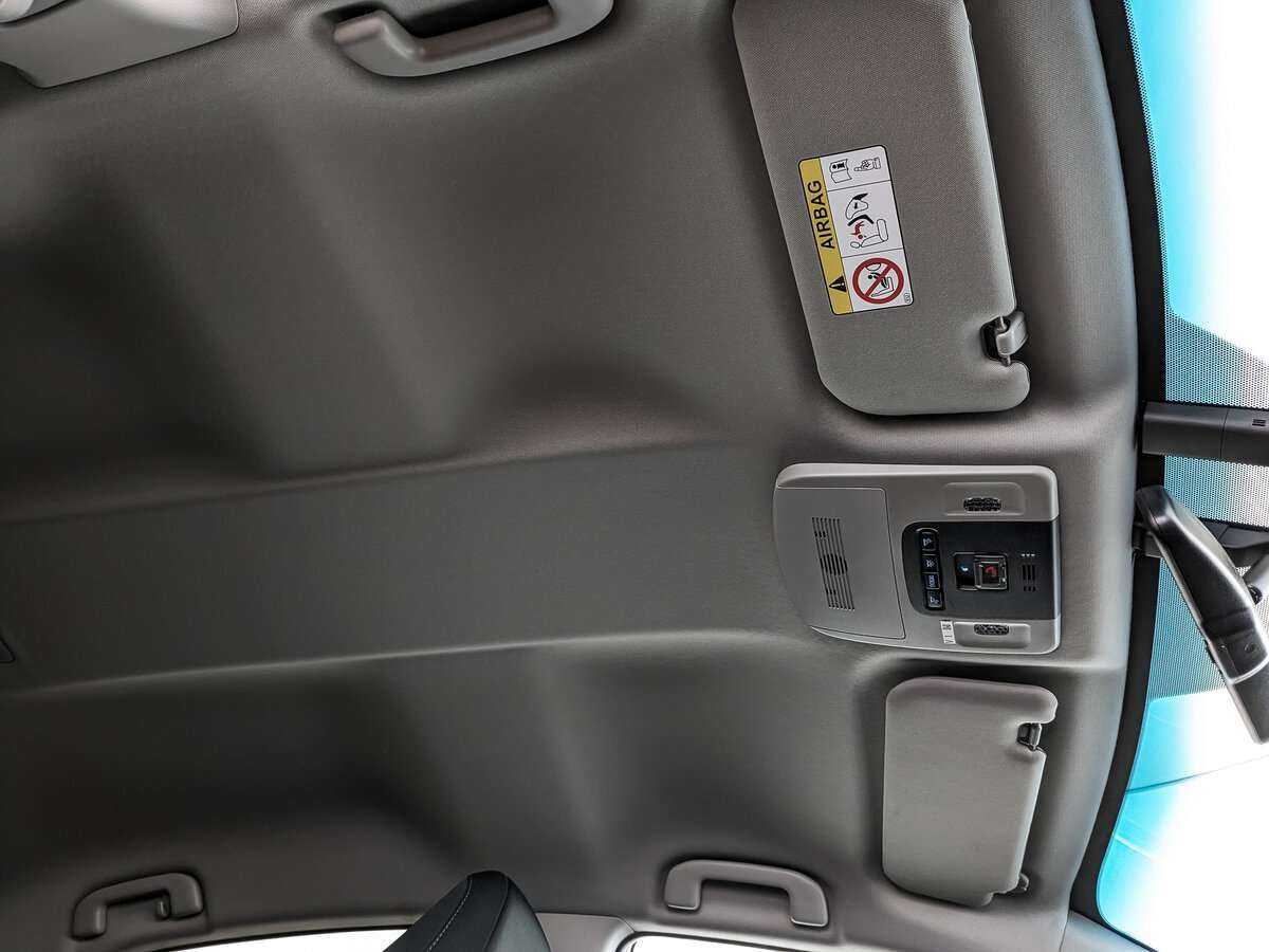 Toyota Camry с пробегом — 2021 год. Фото: #18