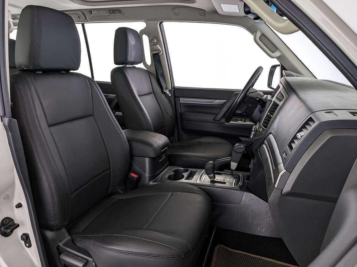 Mitsubishi Pajero с пробегом — 2021 год. Фото: #19