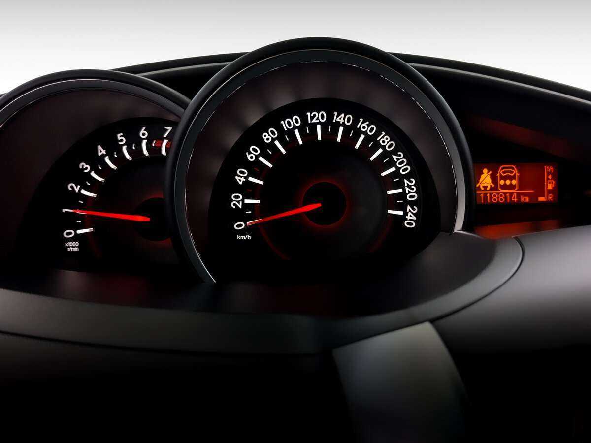 Toyota Verso с пробегом — 2013 год. Фото: #10