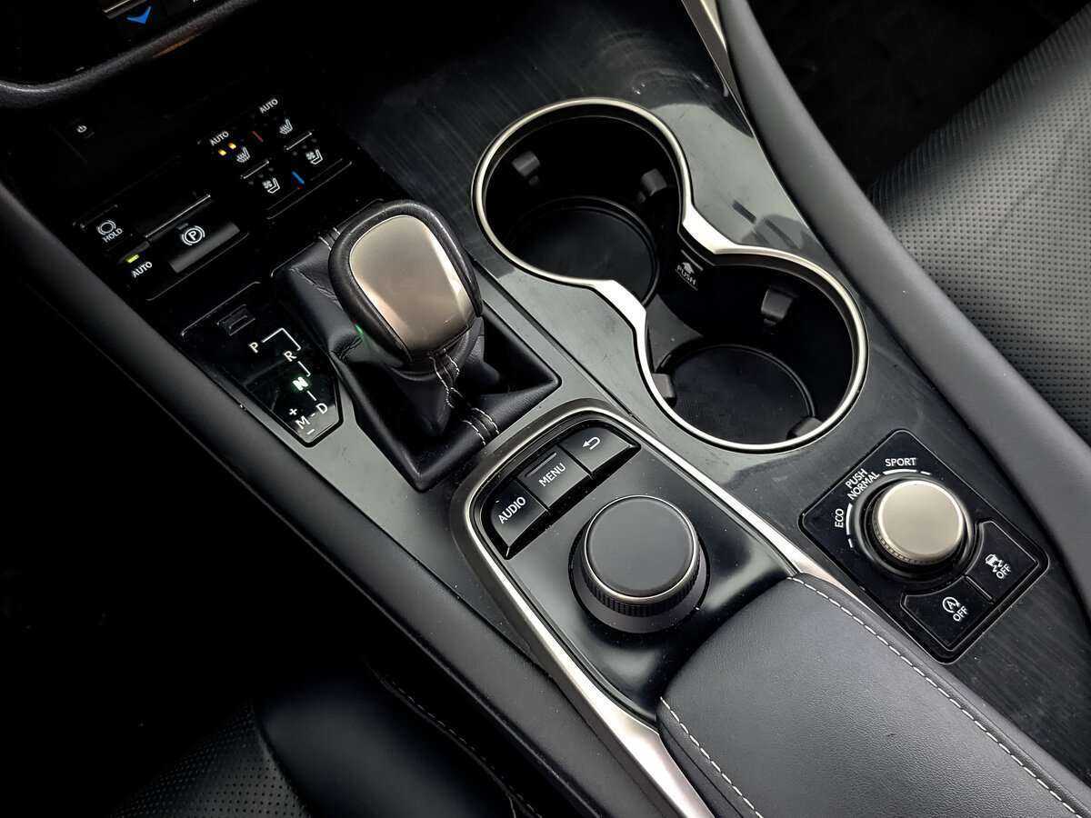 Lexus RX с пробегом — 2019 год. Фото: #16