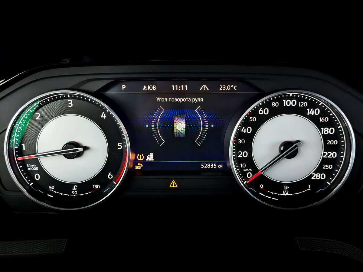 Volkswagen Touareg с пробегом — 2021 год. Фото: #12