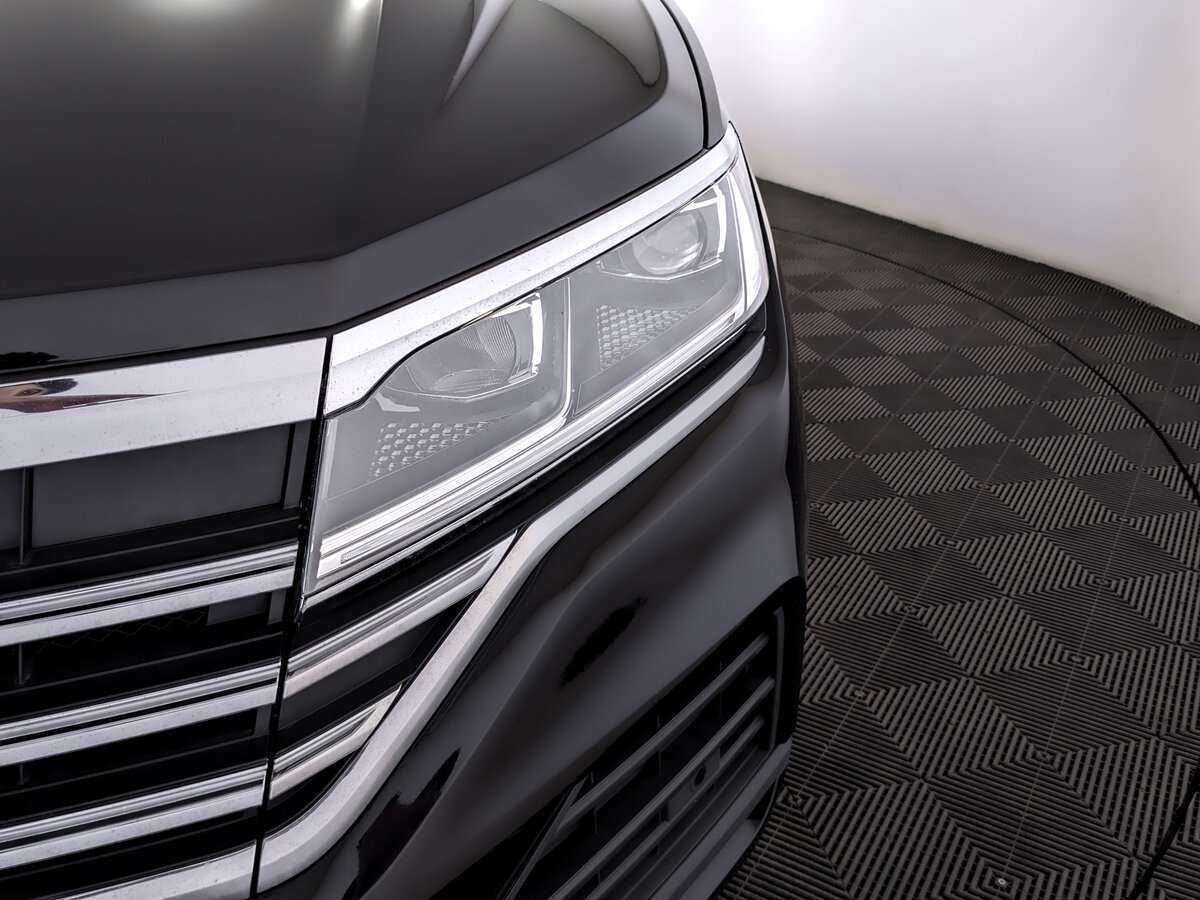 Volkswagen Touareg с пробегом — 2021 год. Фото: #16