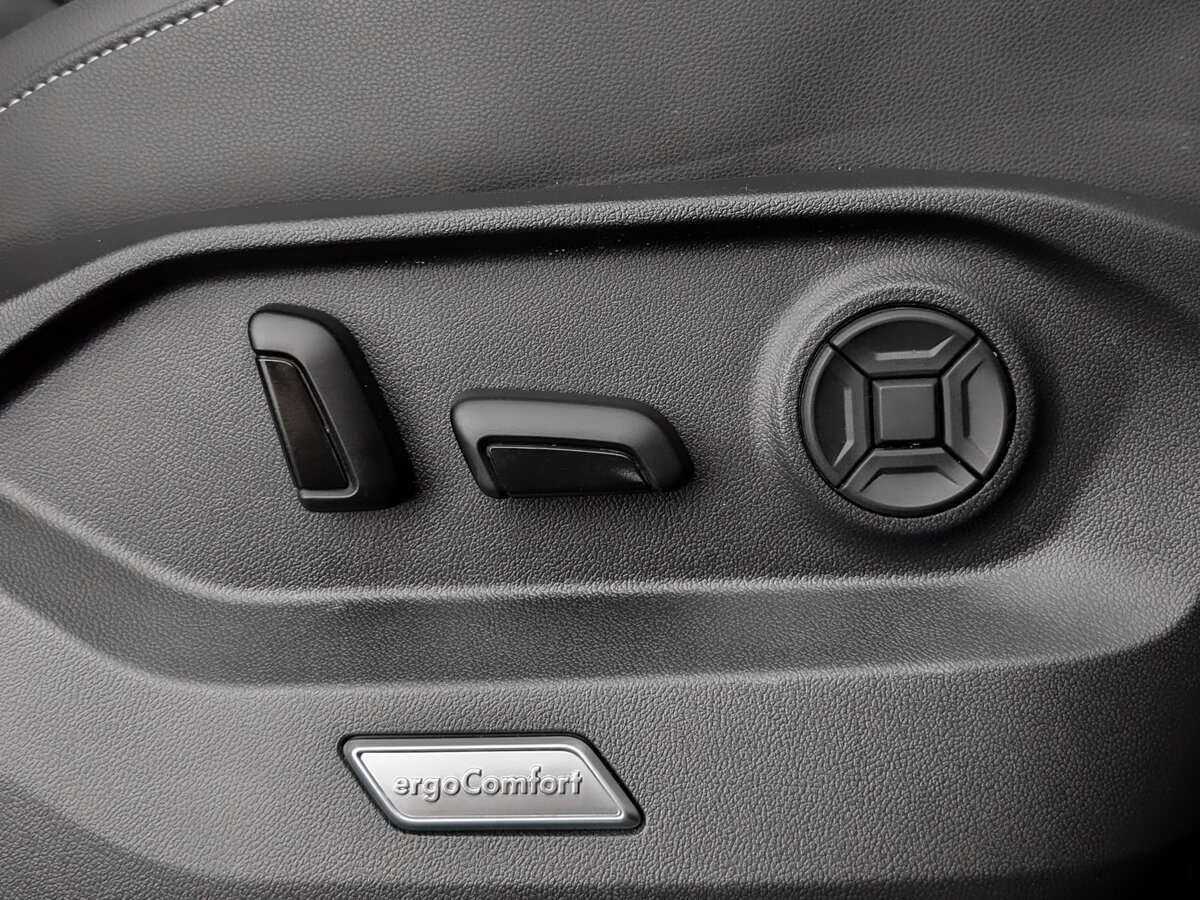 Volkswagen Touareg с пробегом — 2021 год. Фото: #24