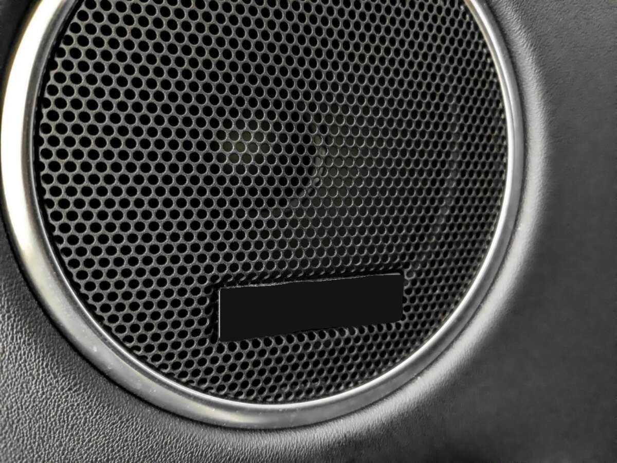 Land Rover Discovery Sport с пробегом — 2022 год. Фото: #23