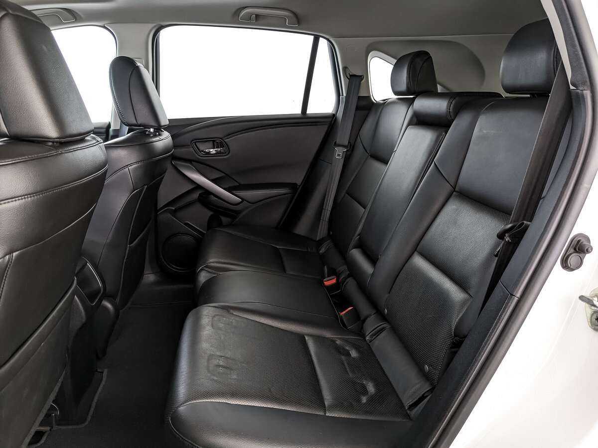 Acura RDX с пробегом — 2014 год. Фото: #14