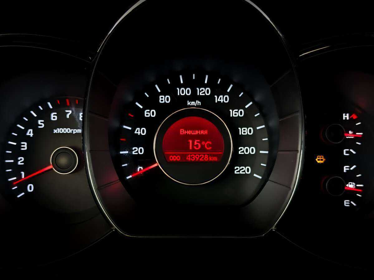 Kia Rio с пробегом — 2014 год. Фото: #10