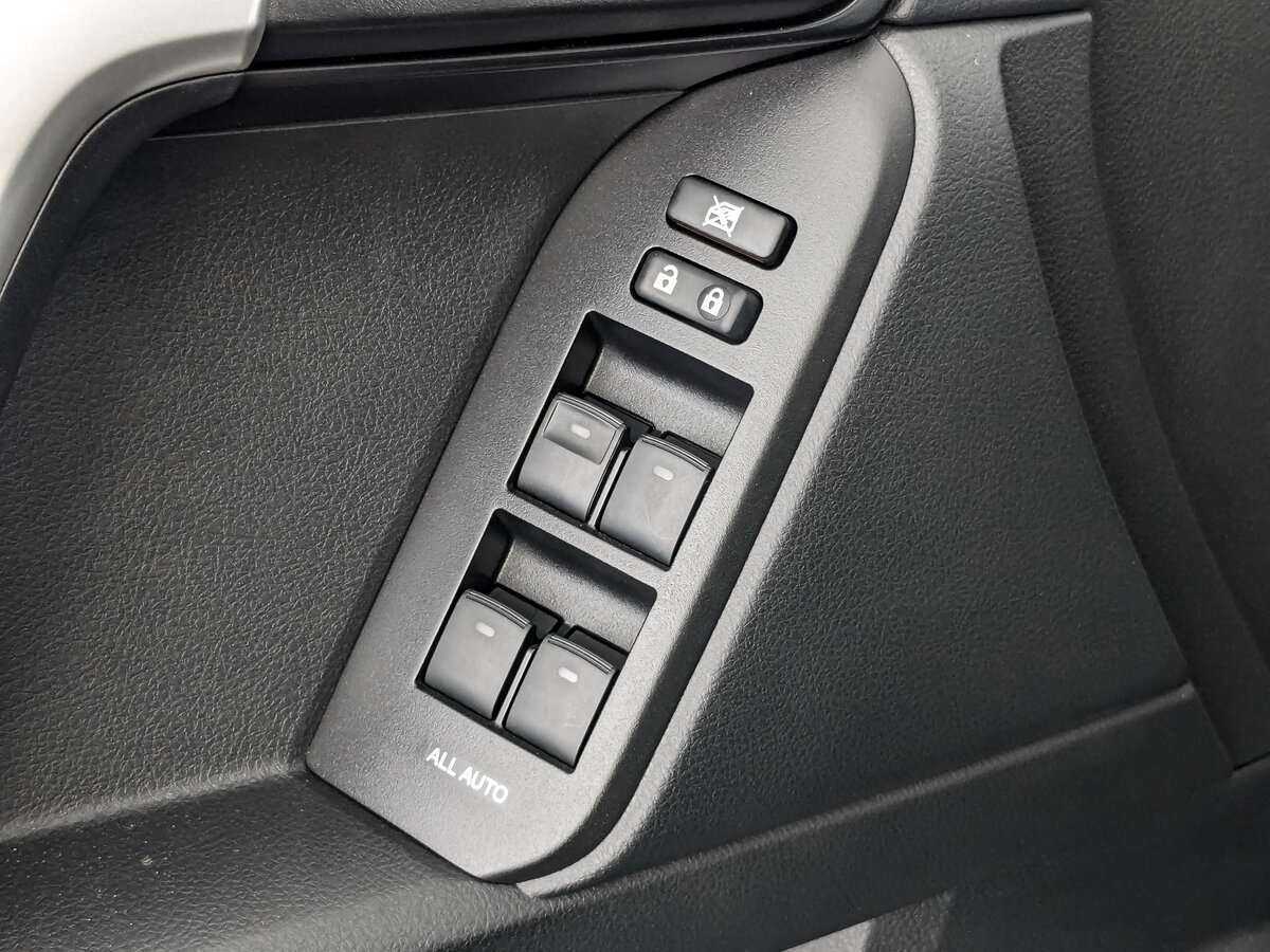 Toyota Land Cruiser Prado с пробегом — 2022 год. Фото: #21