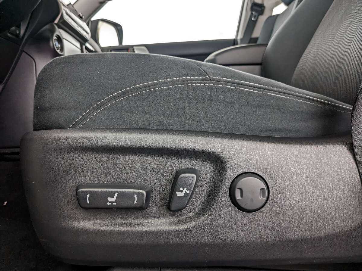 Toyota Land Cruiser Prado с пробегом — 2022 год. Фото: #22