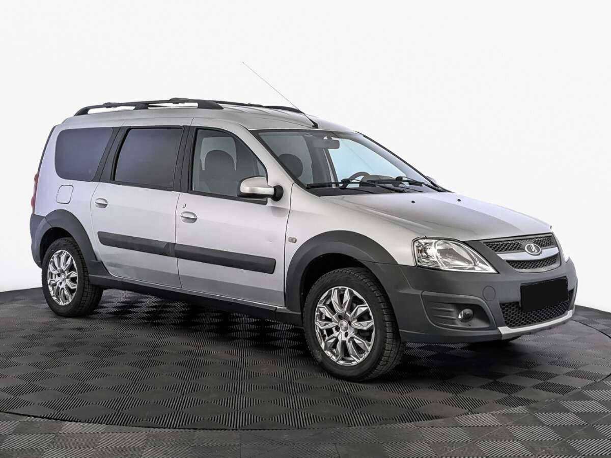 Lada (ВАЗ) Largus с пробегом — 2019 год. Фото: #2