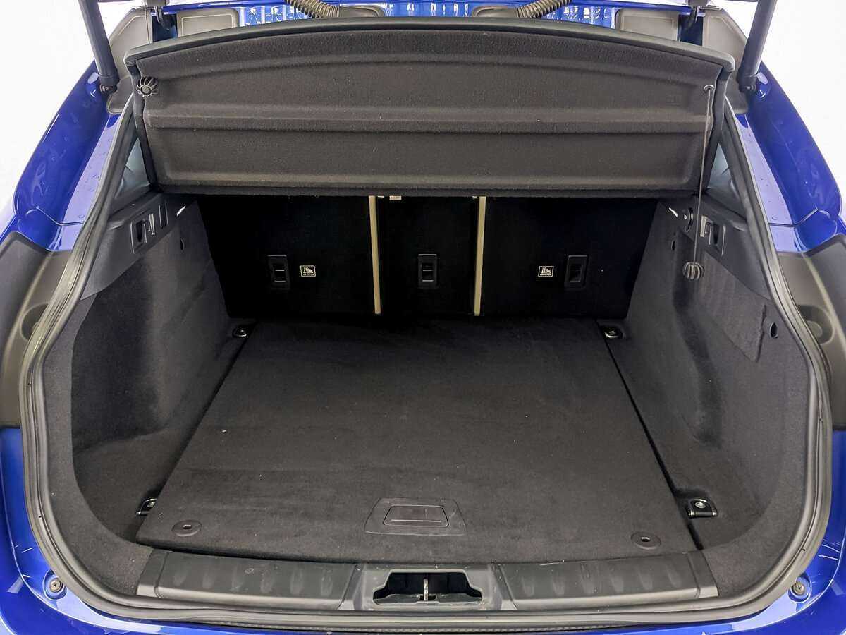 Jaguar F-Pace с пробегом — 2017 год. Фото: #9