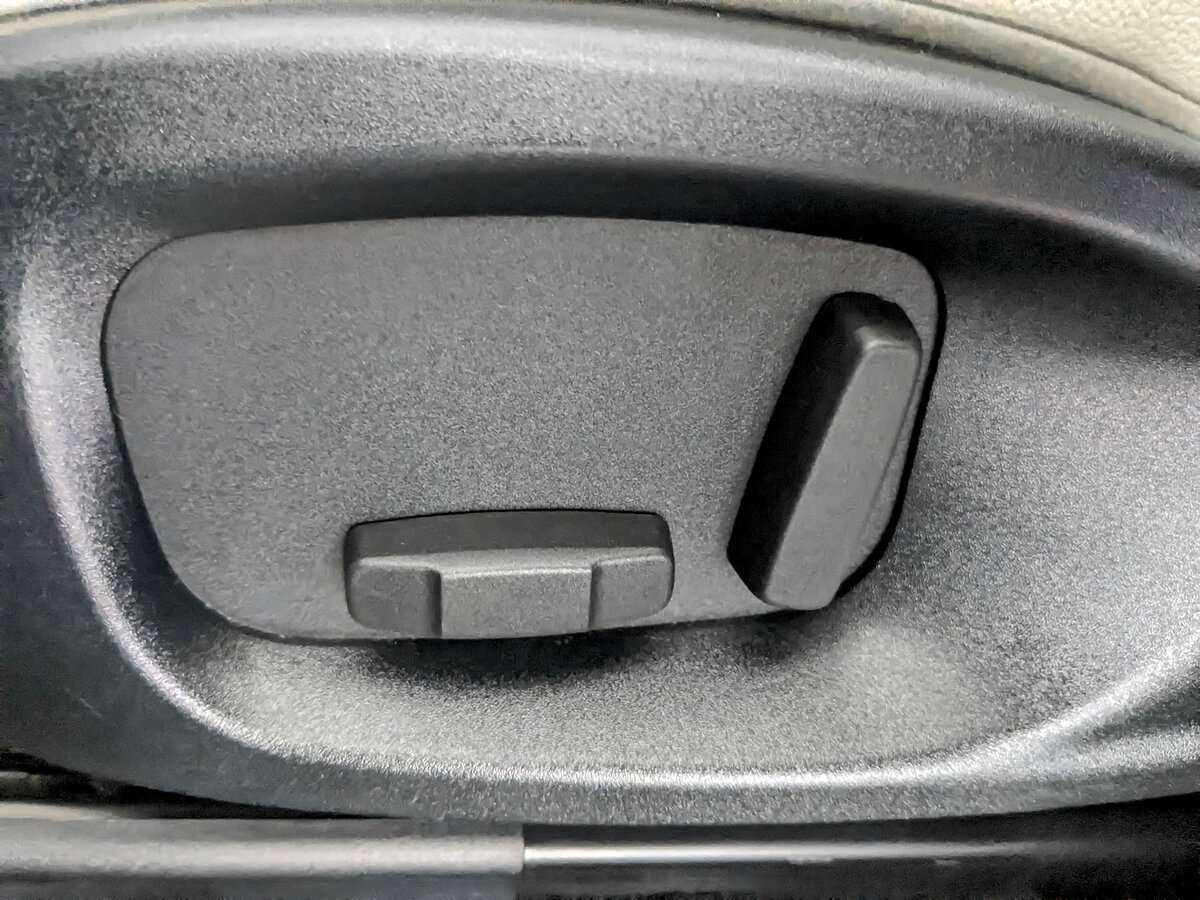 Jaguar F-Pace с пробегом — 2017 год. Фото: #19