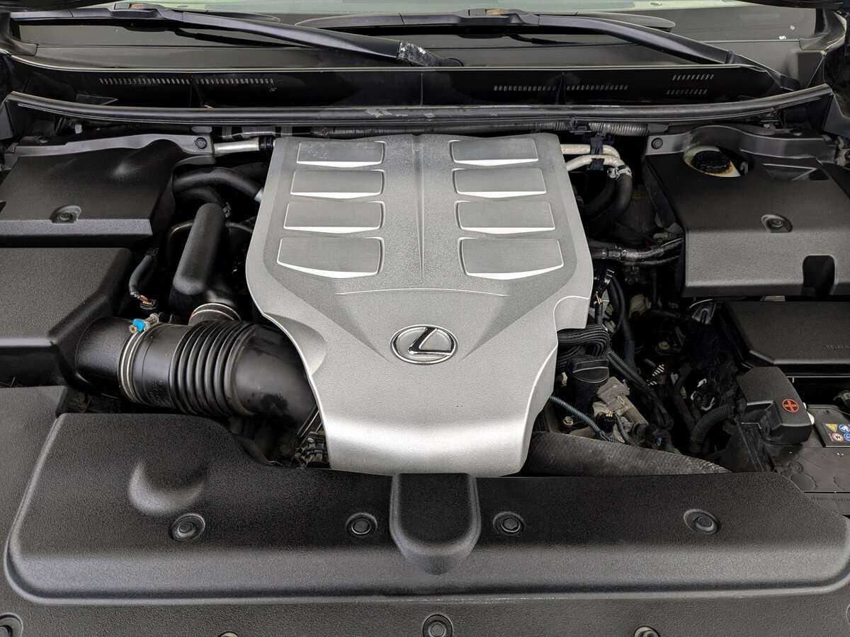 Lexus GX с пробегом — 2012 год. Фото: #8