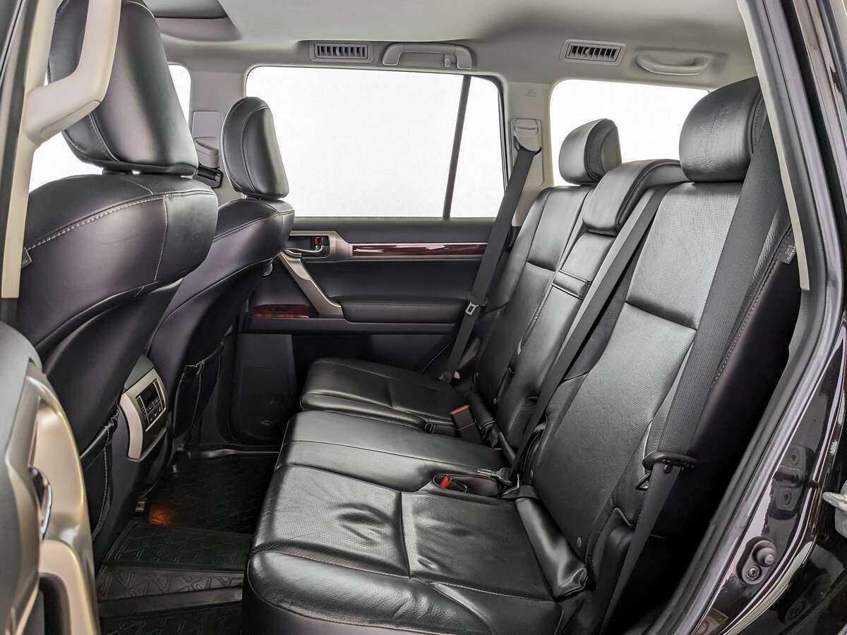 Lexus GX с пробегом — 2012 год. Фото: #11