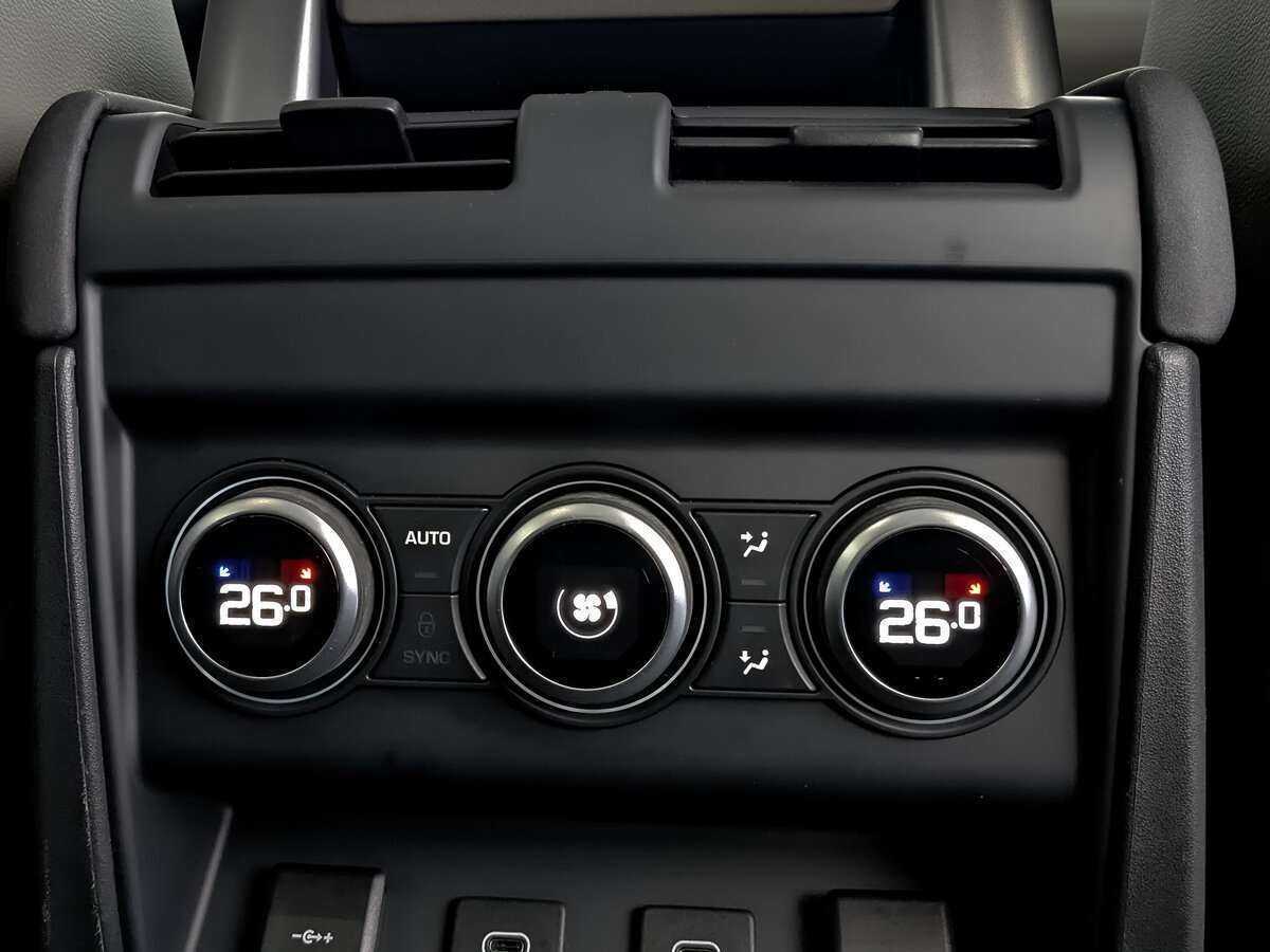 Land Rover Defender с пробегом — 2020 год. Фото: #27