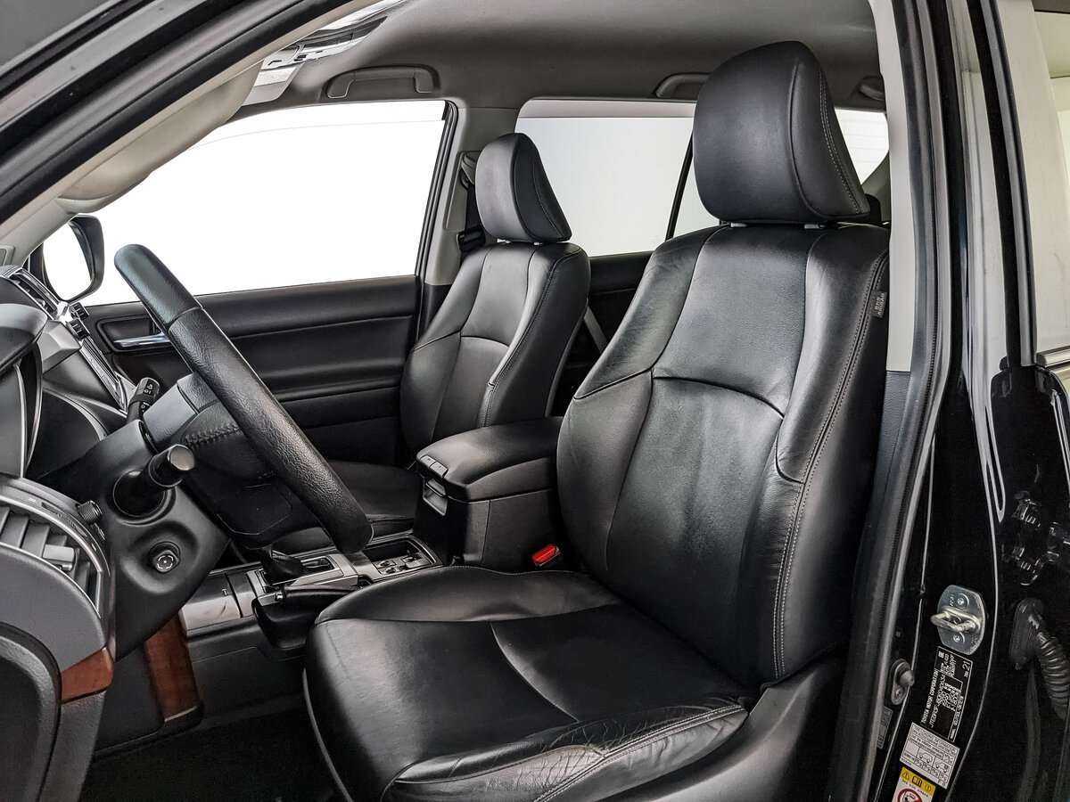 Toyota Land Cruiser Prado с пробегом — 2016 год. Фото: #17