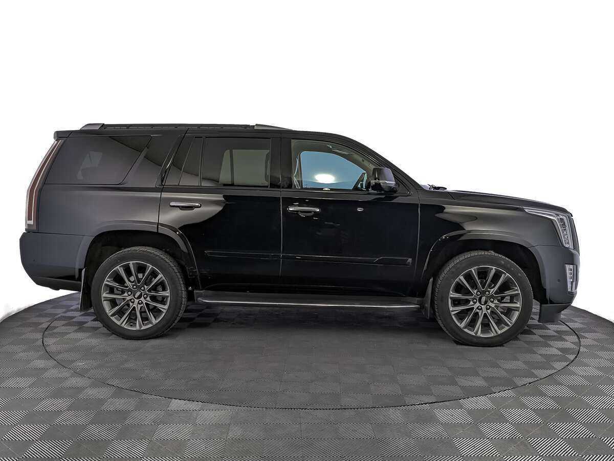 Cadillac Escalade с пробегом — 2019 год. Фото: #2
