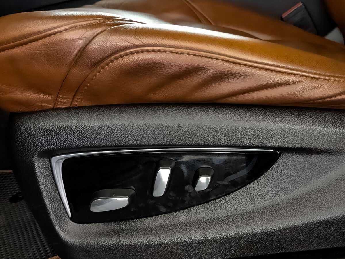 Cadillac Escalade с пробегом — 2019 год. Фото: #15