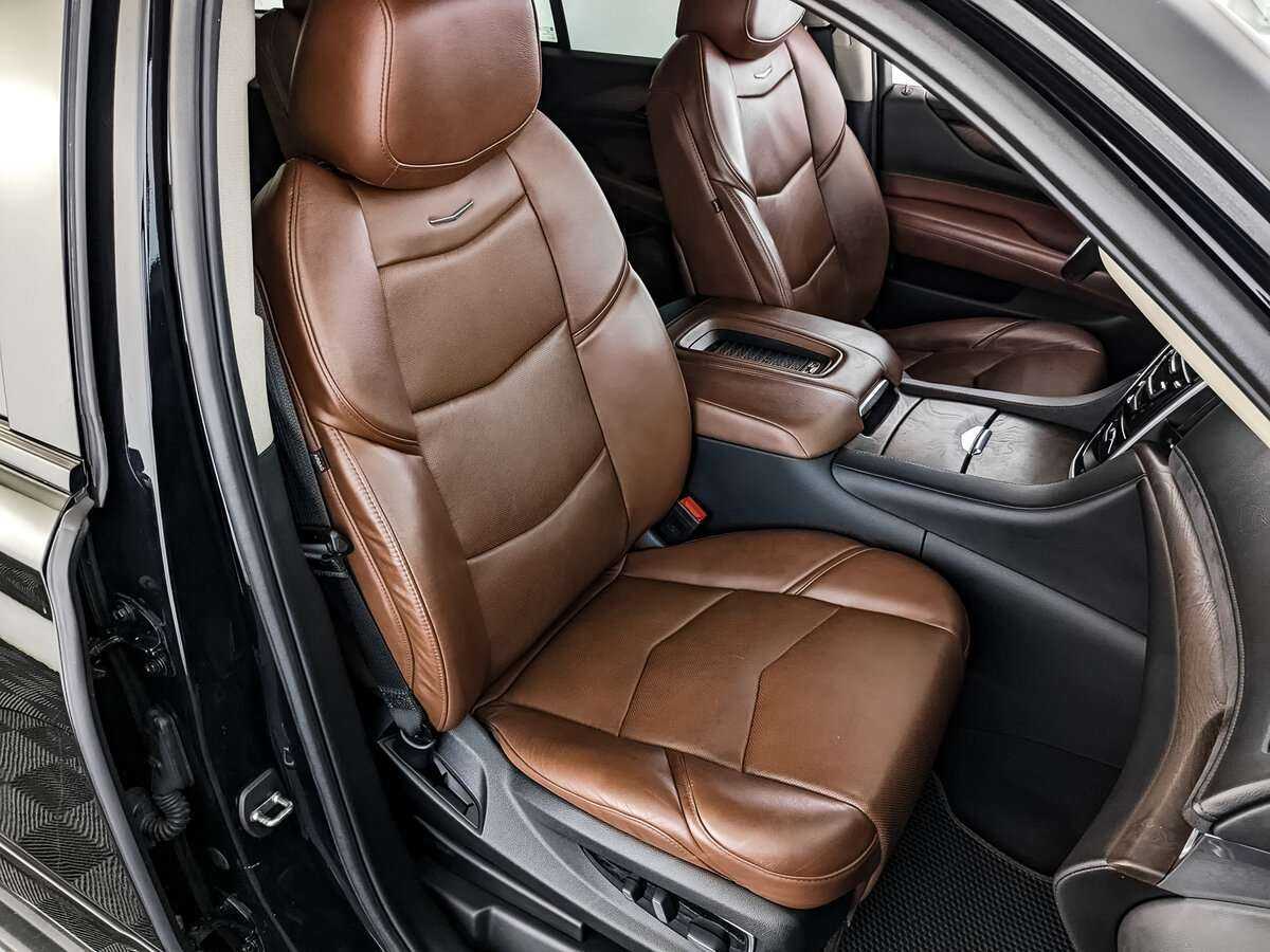 Cadillac Escalade с пробегом — 2019 год. Фото: #18