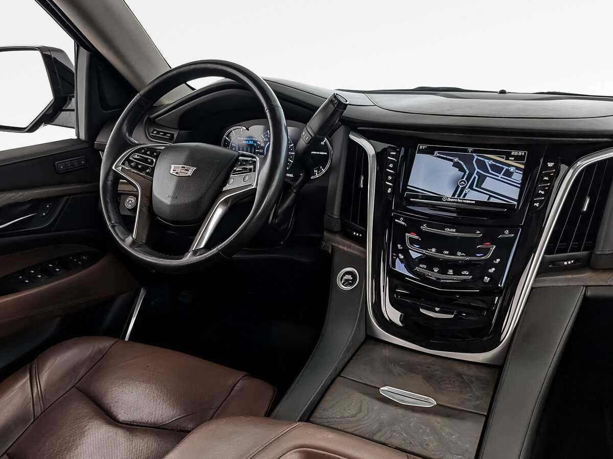 Cadillac Escalade с пробегом — 2019 год. Фото: #21