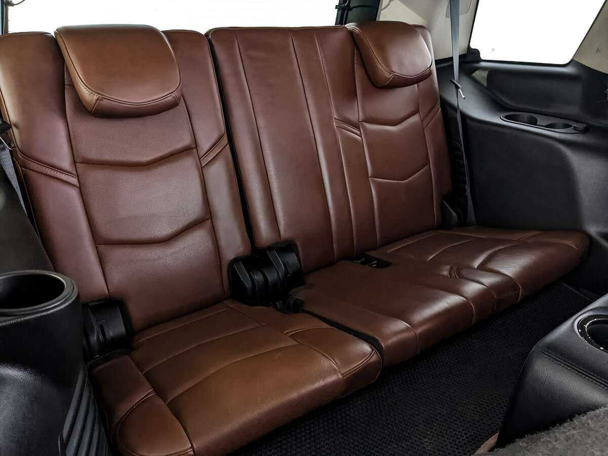 Cadillac Escalade с пробегом — 2019 год. Фото: #22