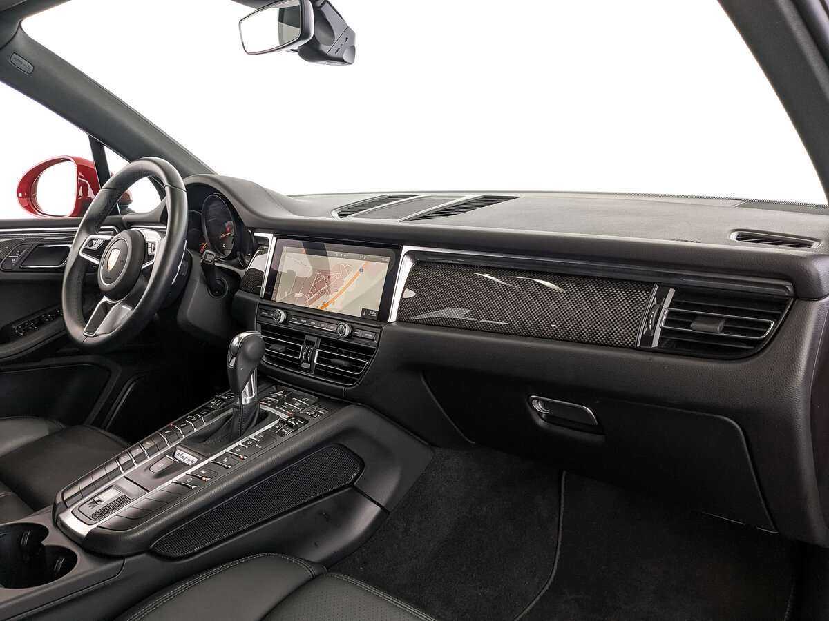 Porsche Macan с пробегом — 2020 год. Фото: #8