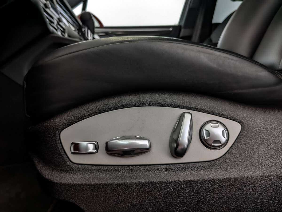 Porsche Macan с пробегом — 2020 год. Фото: #20