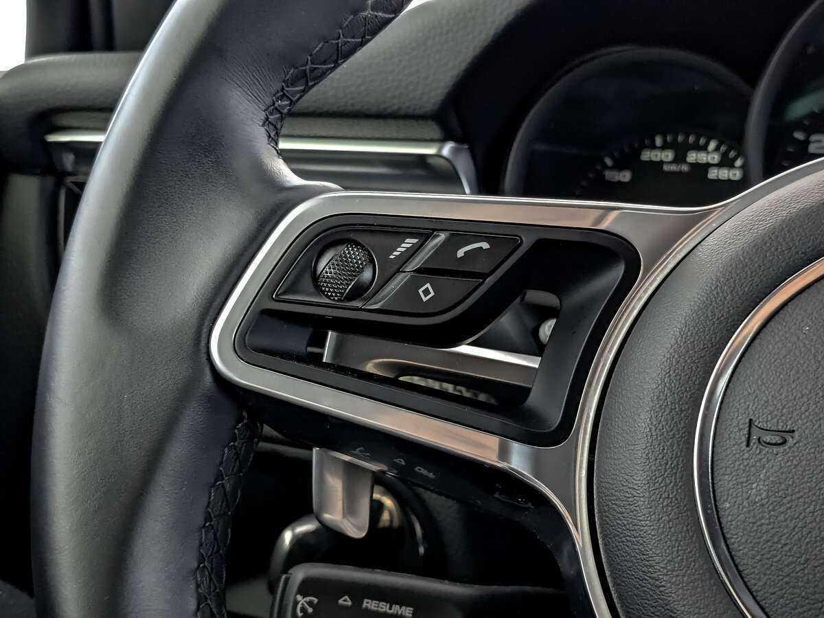 Porsche Macan с пробегом — 2020 год. Фото: #23