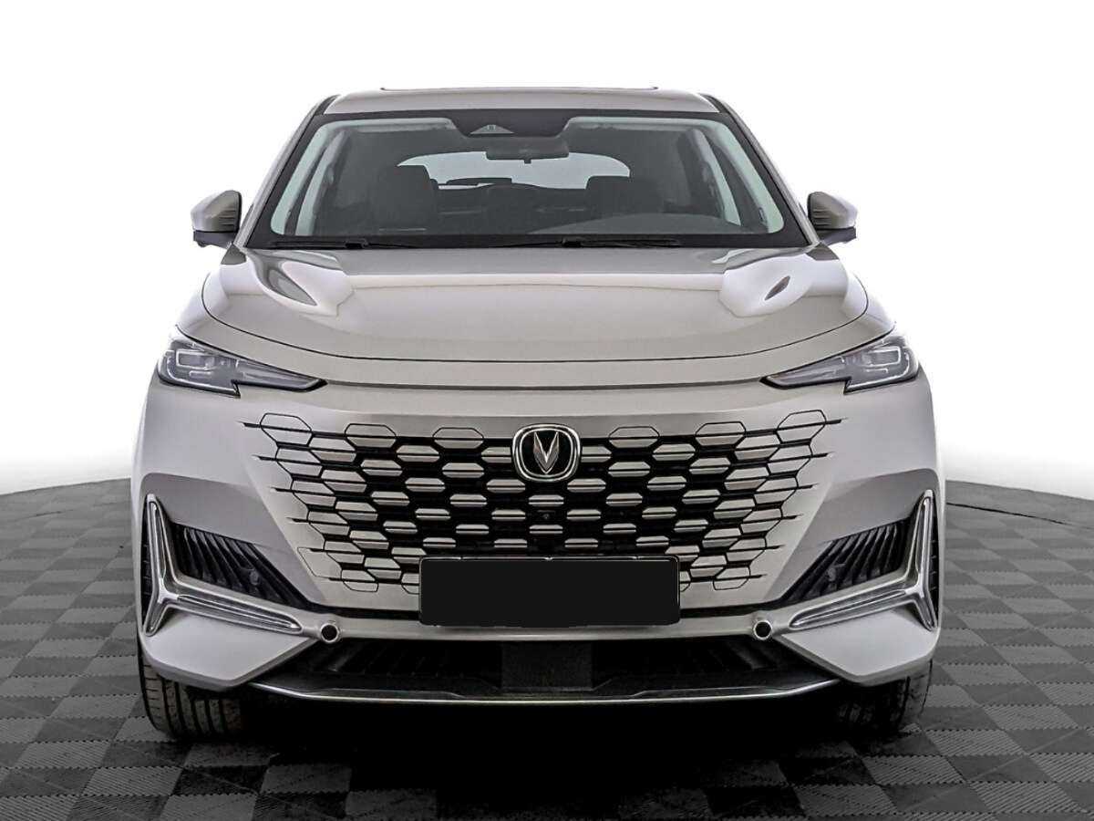 Changan UNI-K с пробегом — 2022 год. Фото: #1