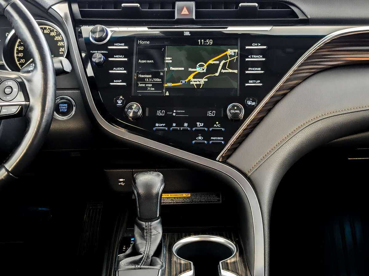 Toyota Camry с пробегом — 2019 год. Фото: #14