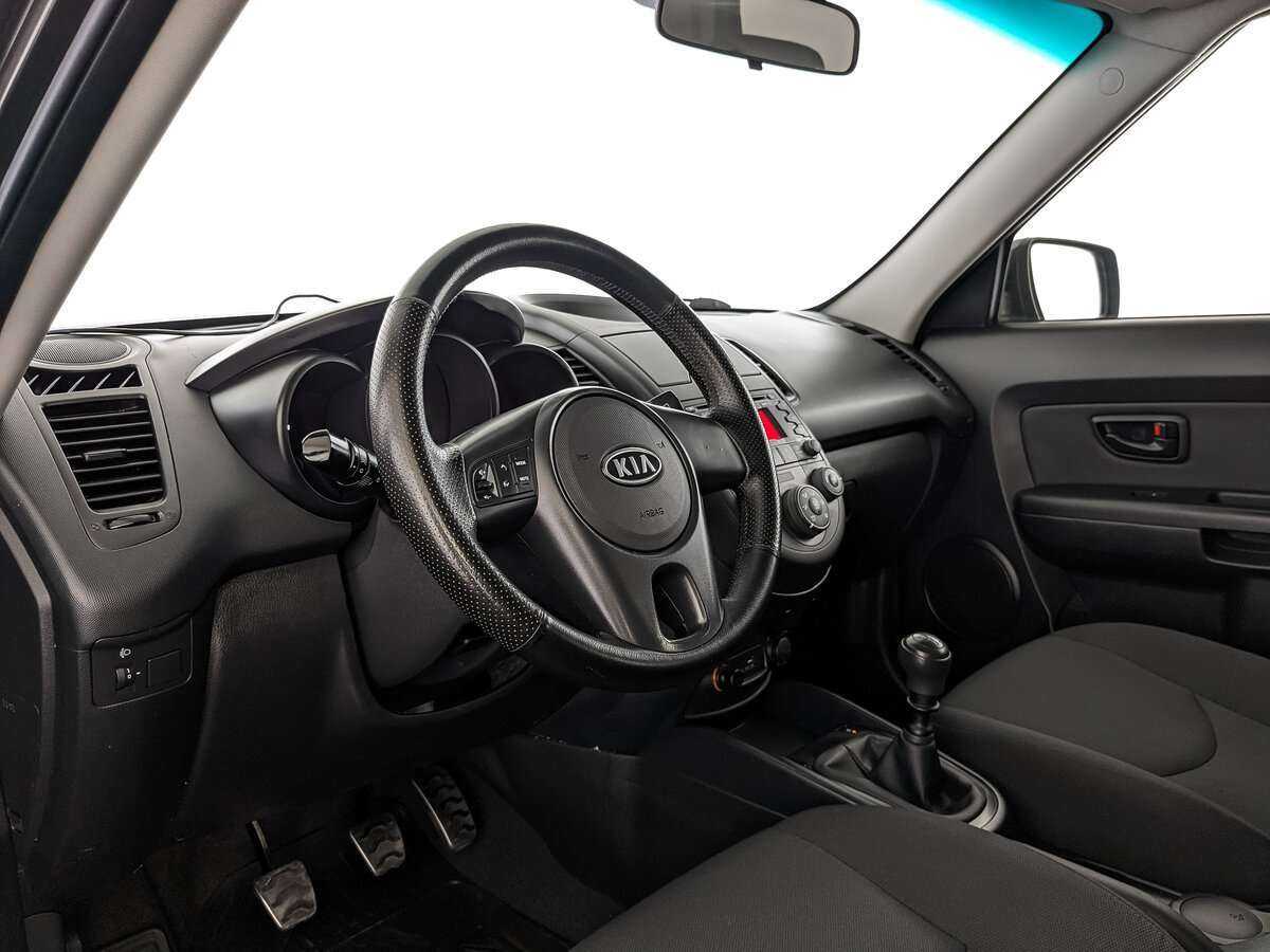 Kia Soul с пробегом — 2011 год. Фото: #10