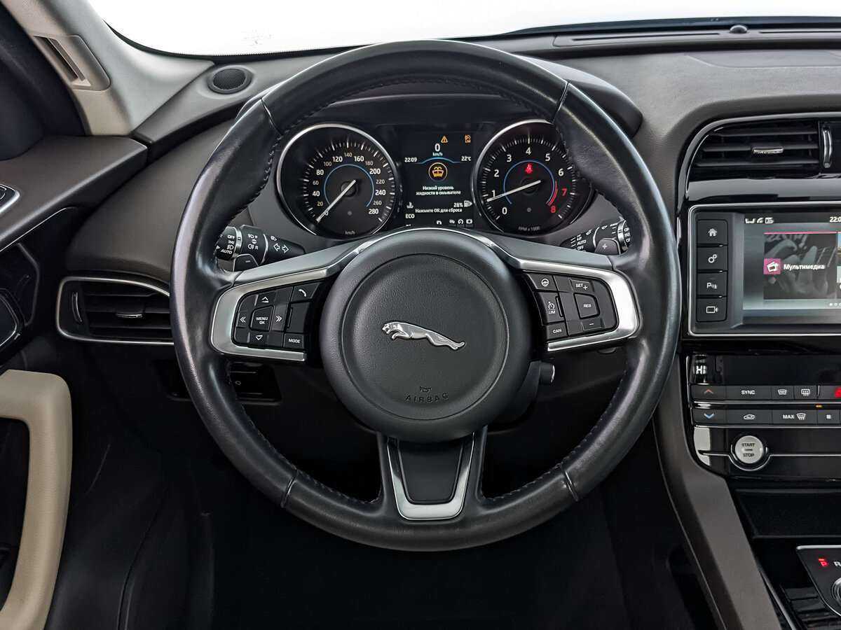 Jaguar F-Pace с пробегом — 2018 год. Фото: #17