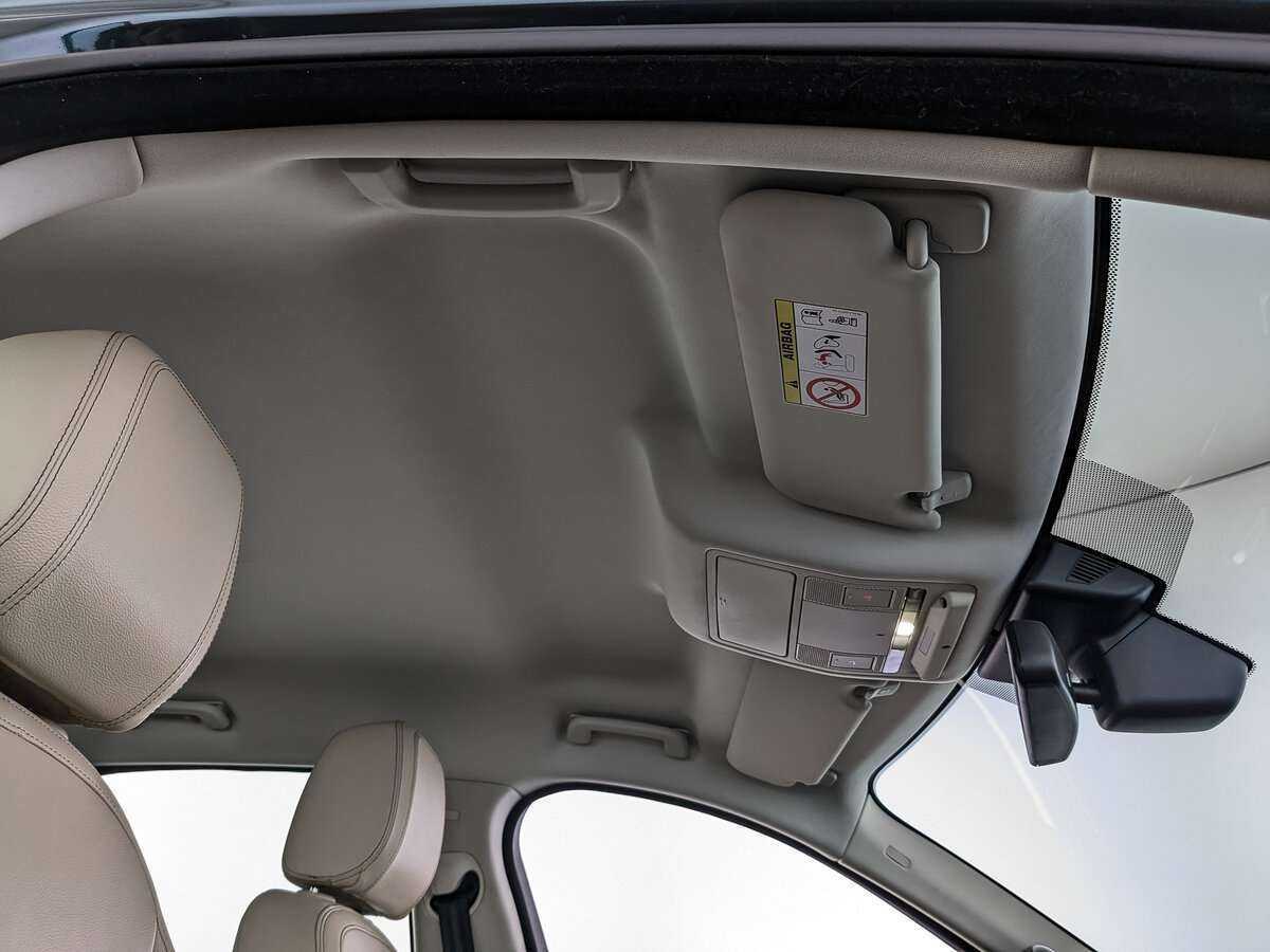 Jaguar F-Pace с пробегом — 2018 год. Фото: #18