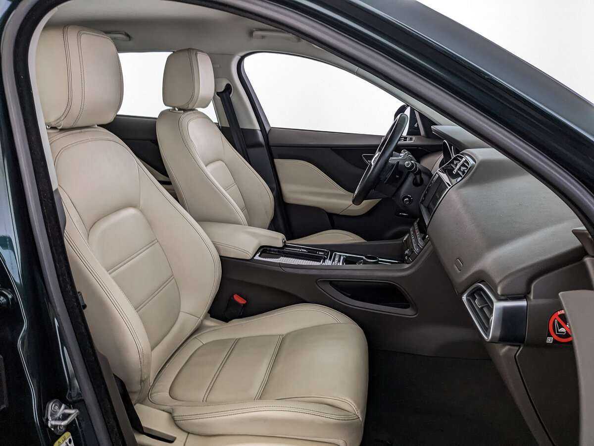 Jaguar F-Pace с пробегом — 2018 год. Фото: #19