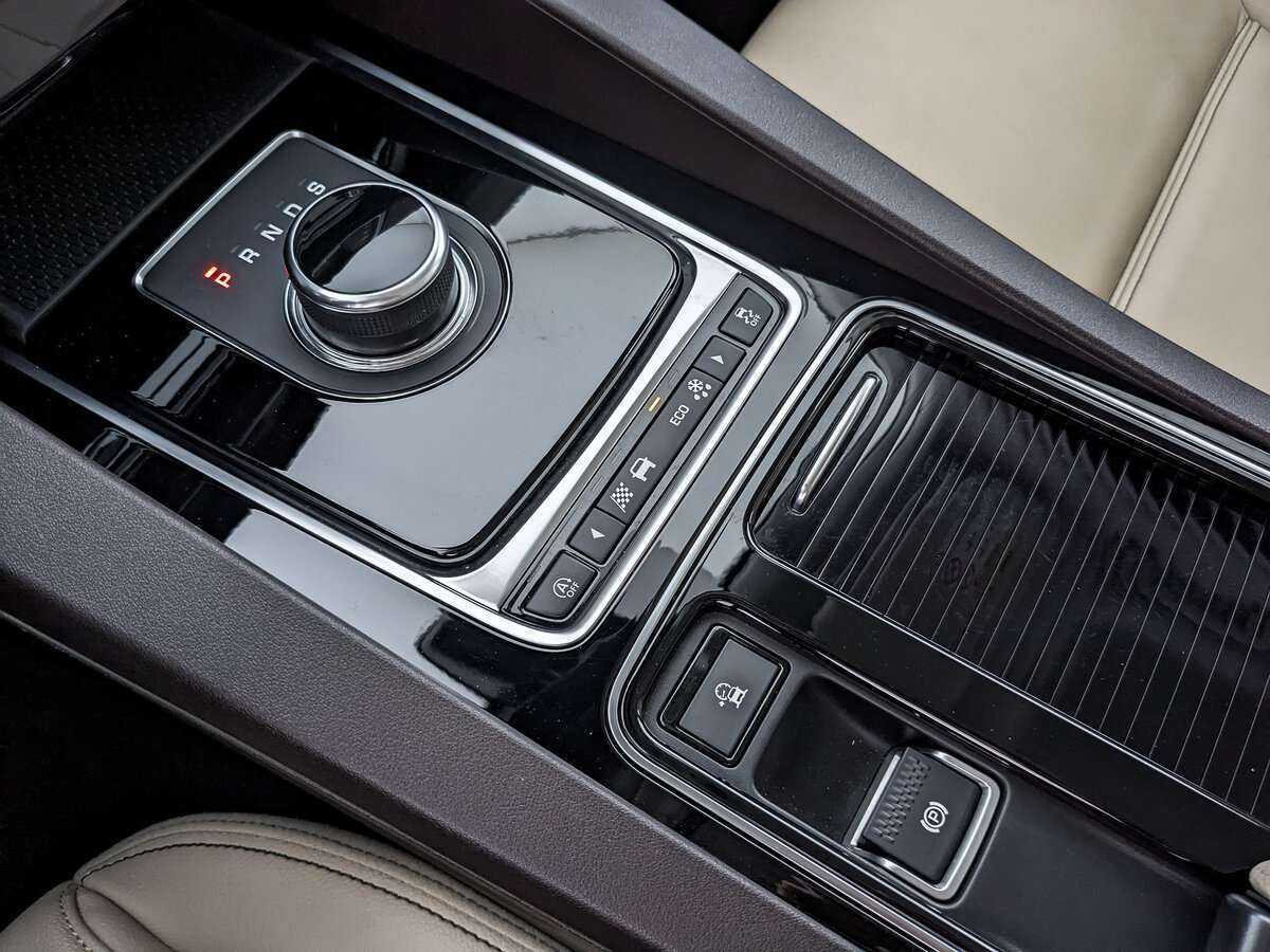 Jaguar F-Pace с пробегом — 2018 год. Фото: #23