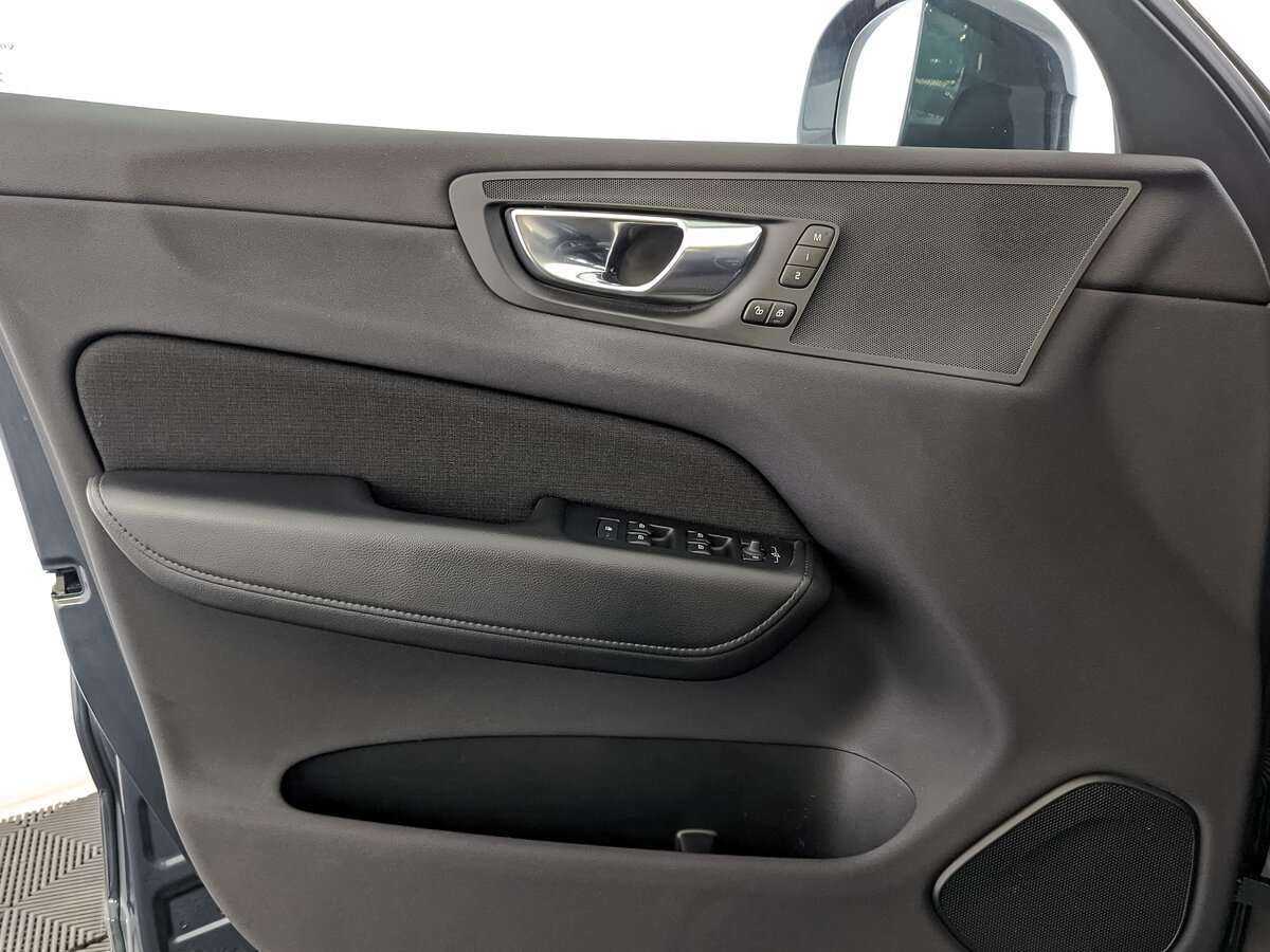 Volvo XC60 с пробегом — 2021 год. Фото: #14