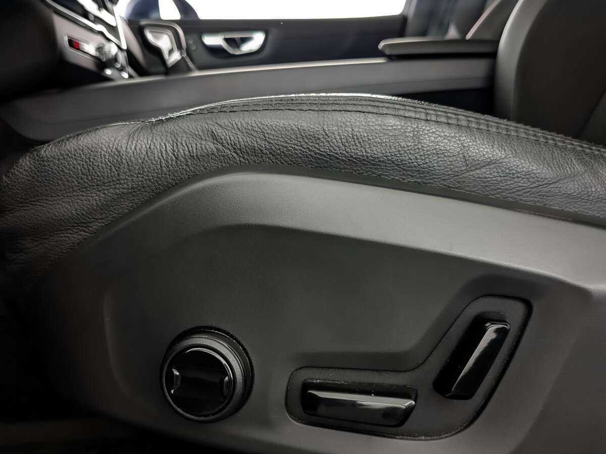 Volvo XC60 с пробегом — 2021 год. Фото: #16