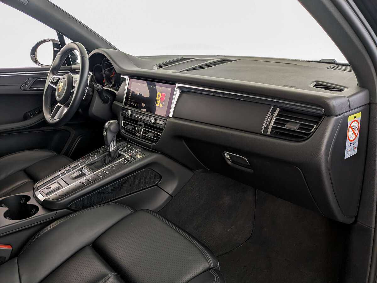 Porsche Macan с пробегом — 2021 год. Фото: #8