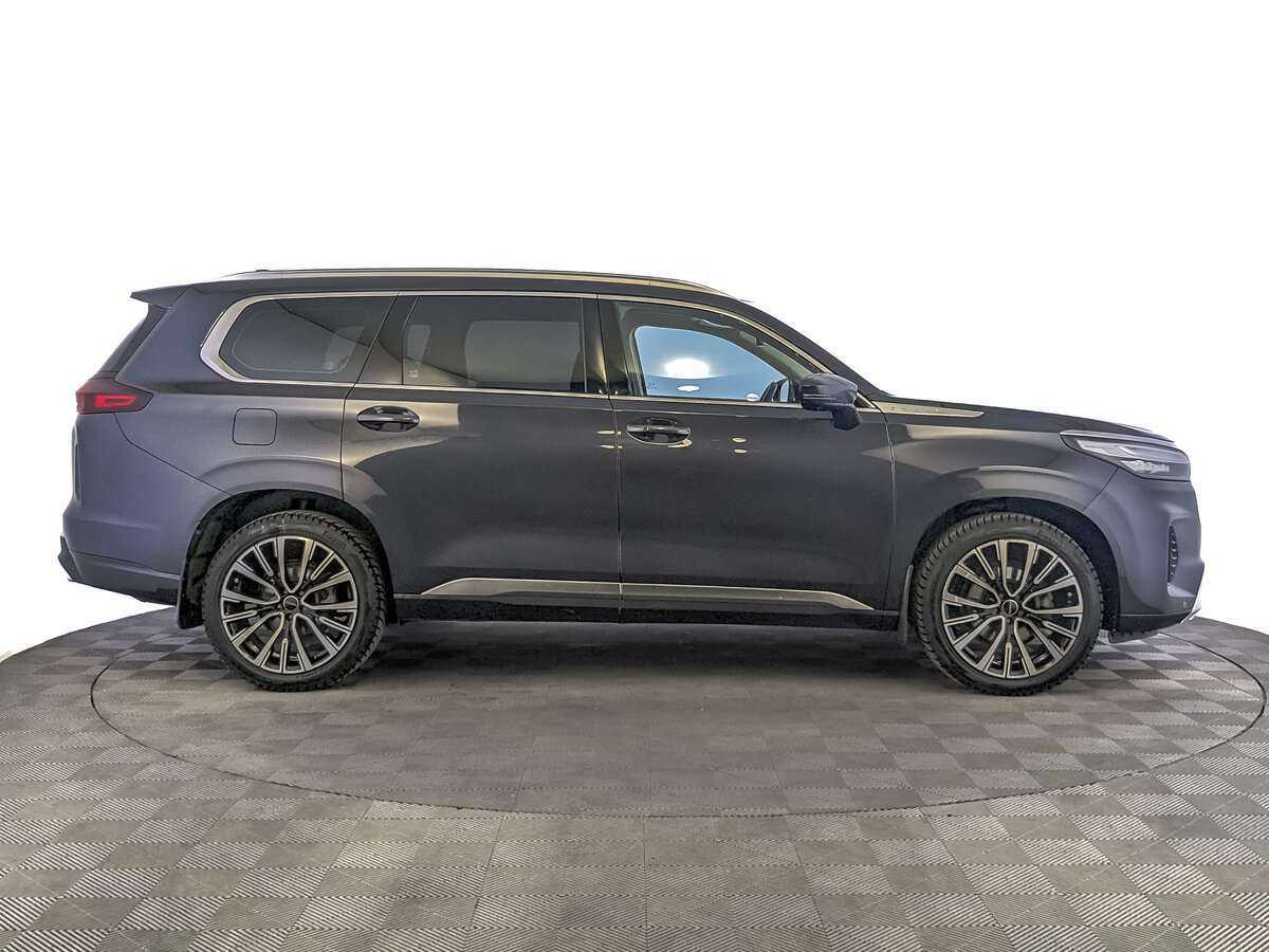 EXEED VX с пробегом — 2022 год. Фото: #3