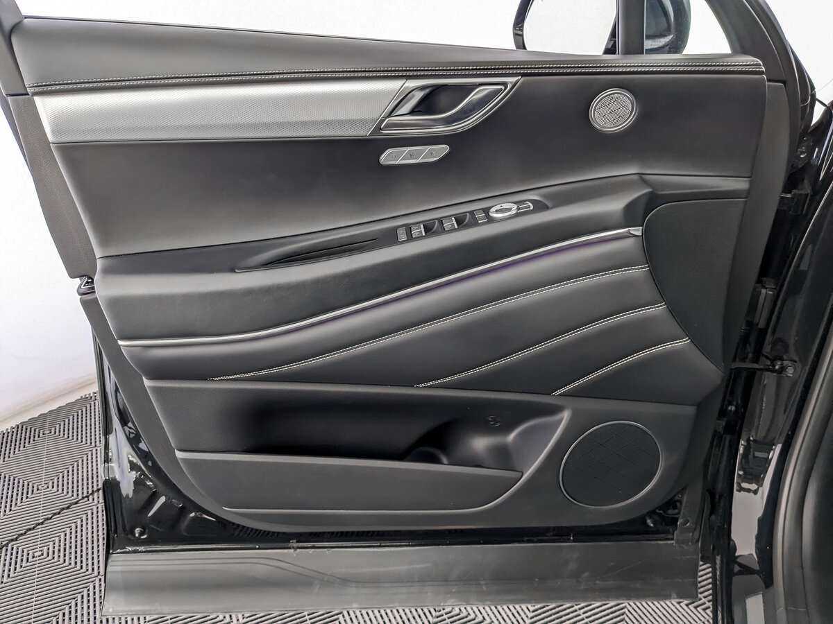 Genesis GV80 с пробегом — 2021 год. Фото: #13