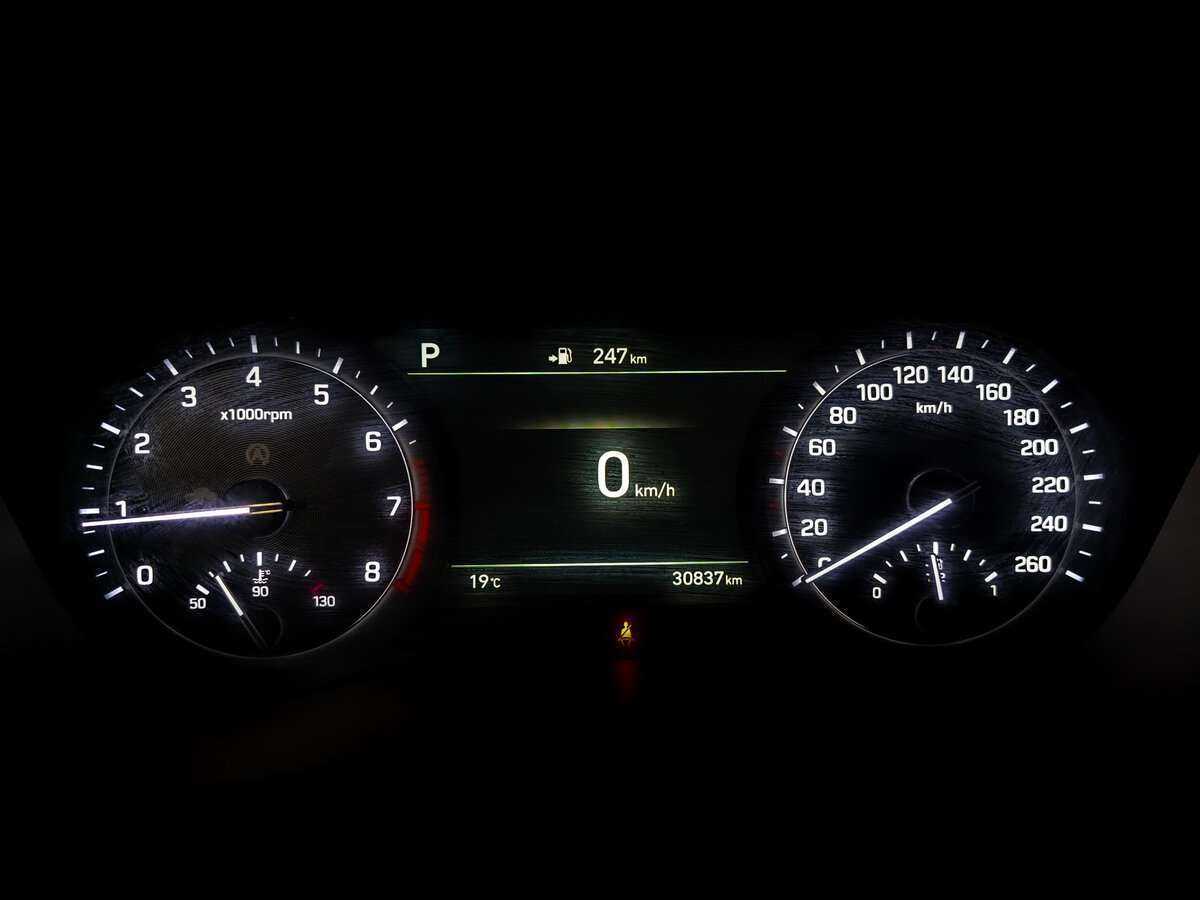 Genesis G80 с пробегом — 2019 год. Фото: #12