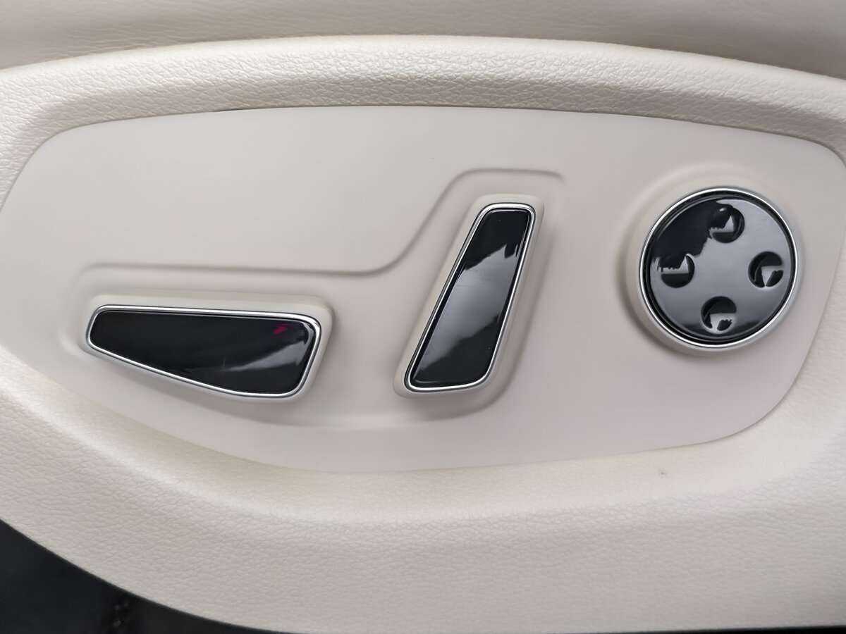 Genesis G80 с пробегом — 2019 год. Фото: #19