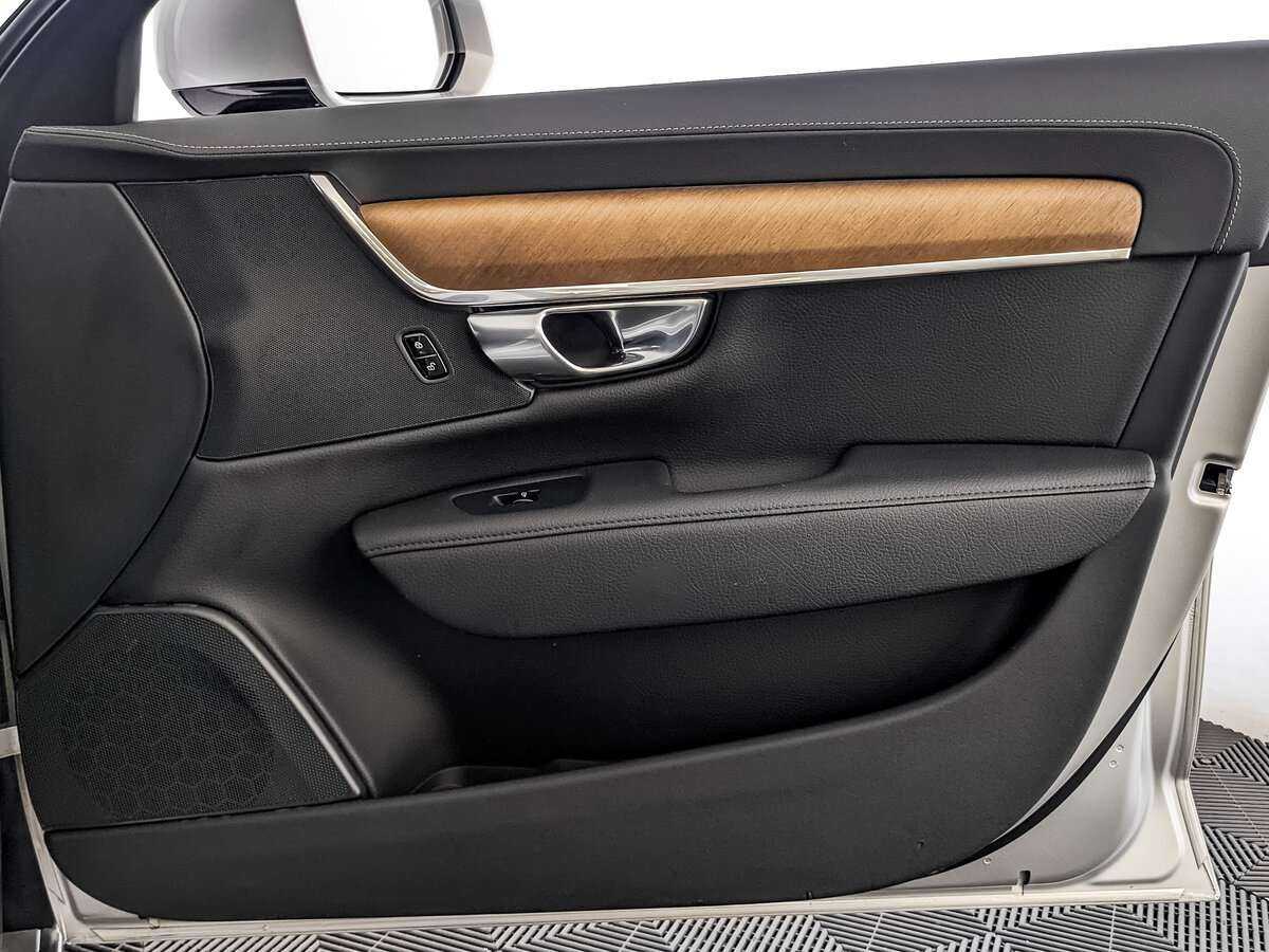 Volvo S90 с пробегом — 2020 год. Фото: #19